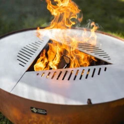 Edelstahl-Feuerstelle 'TRIA', Rost, 100 X 55 X 100 Cm -LECHUZA || Wagner Verkaufsgeschäft 3920100752 Feuerstelle TRIA rost 1 110903