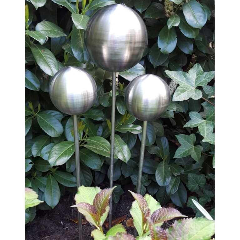 Titelseite 40 Titelseite -LECHUZA || Wagner Verkaufsgeschäft 0980404027 4028 4029 Beetstecker Rosenkugel 10cm 15cm 20cm Edelstahl matt gebuerstet Rosenstab 80cm 62041 1 768x768 1